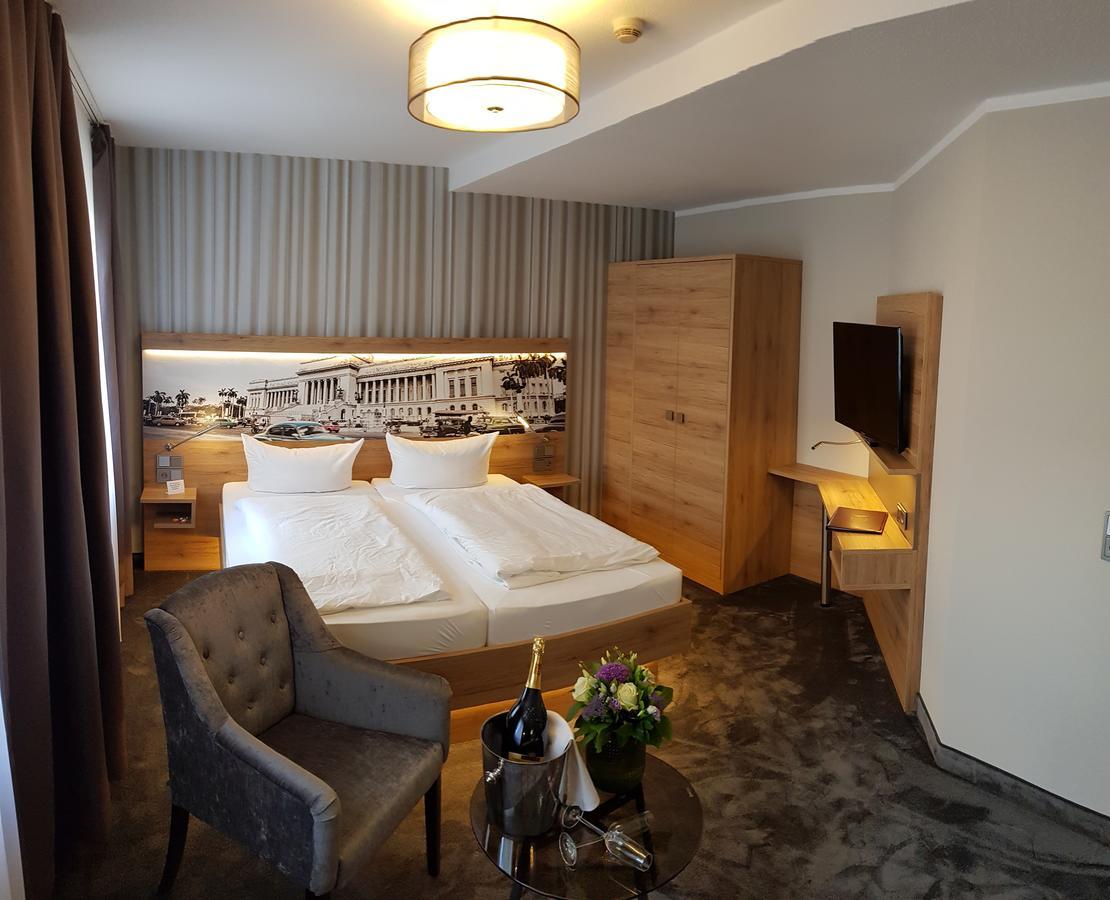 Hotel Schwarzer Adler Stendal Luaran gambar