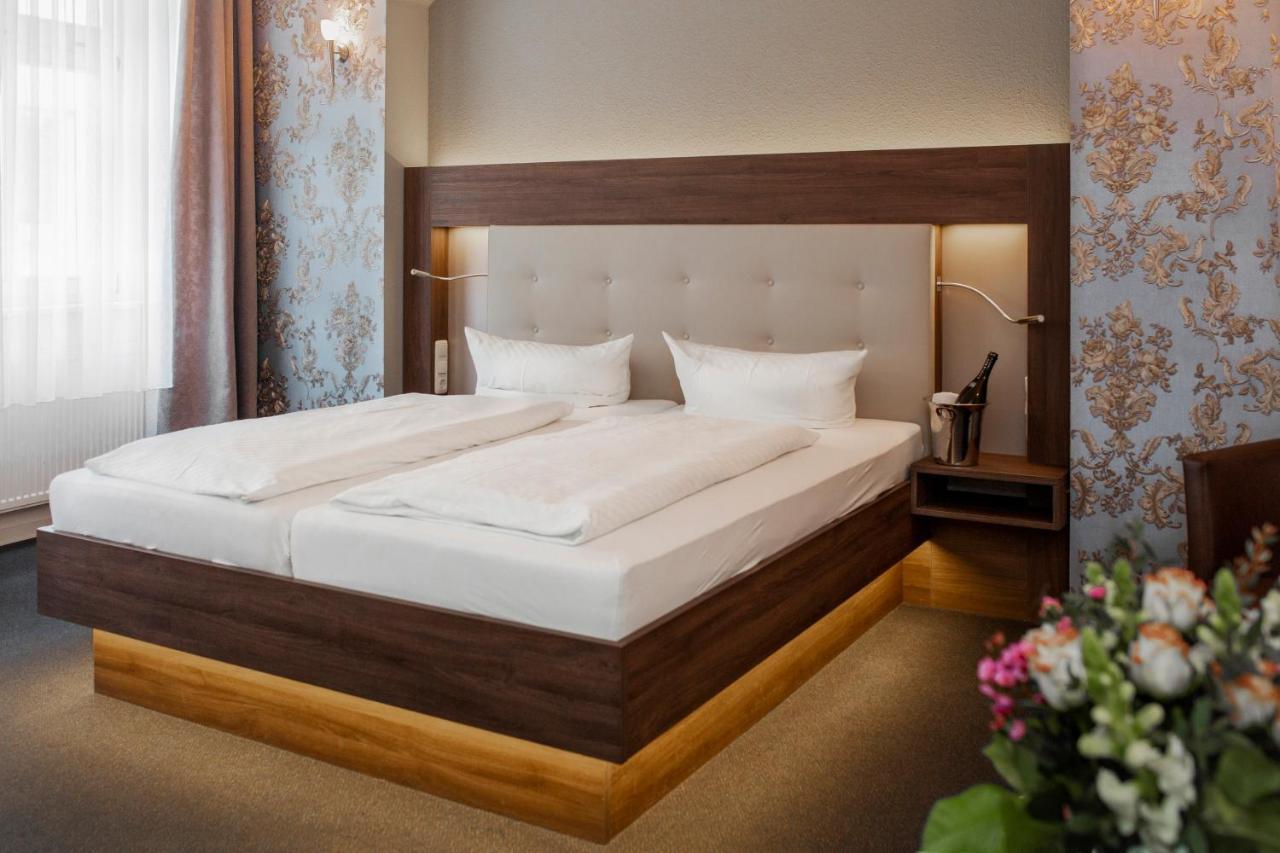 Hotel Schwarzer Adler Stendal Luaran gambar