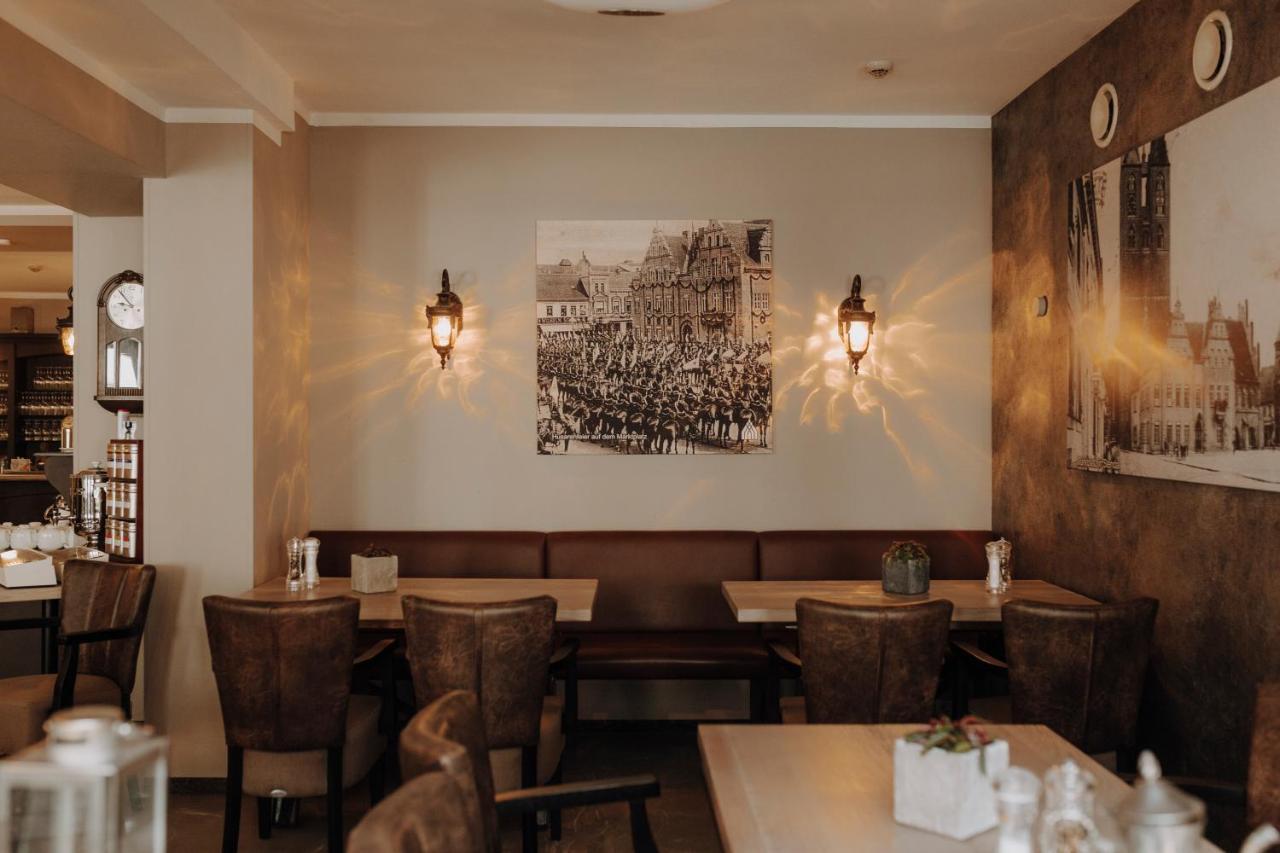 Hotel Schwarzer Adler Stendal Luaran gambar