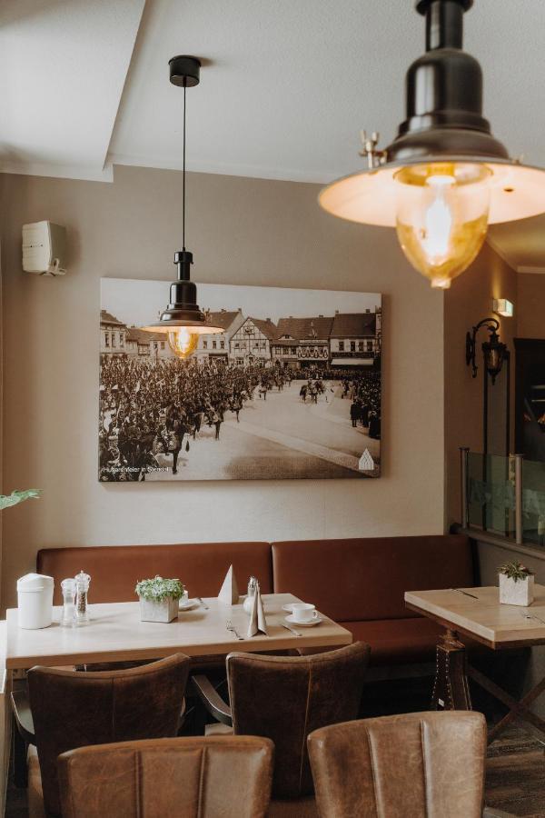 Hotel Schwarzer Adler Stendal Luaran gambar
